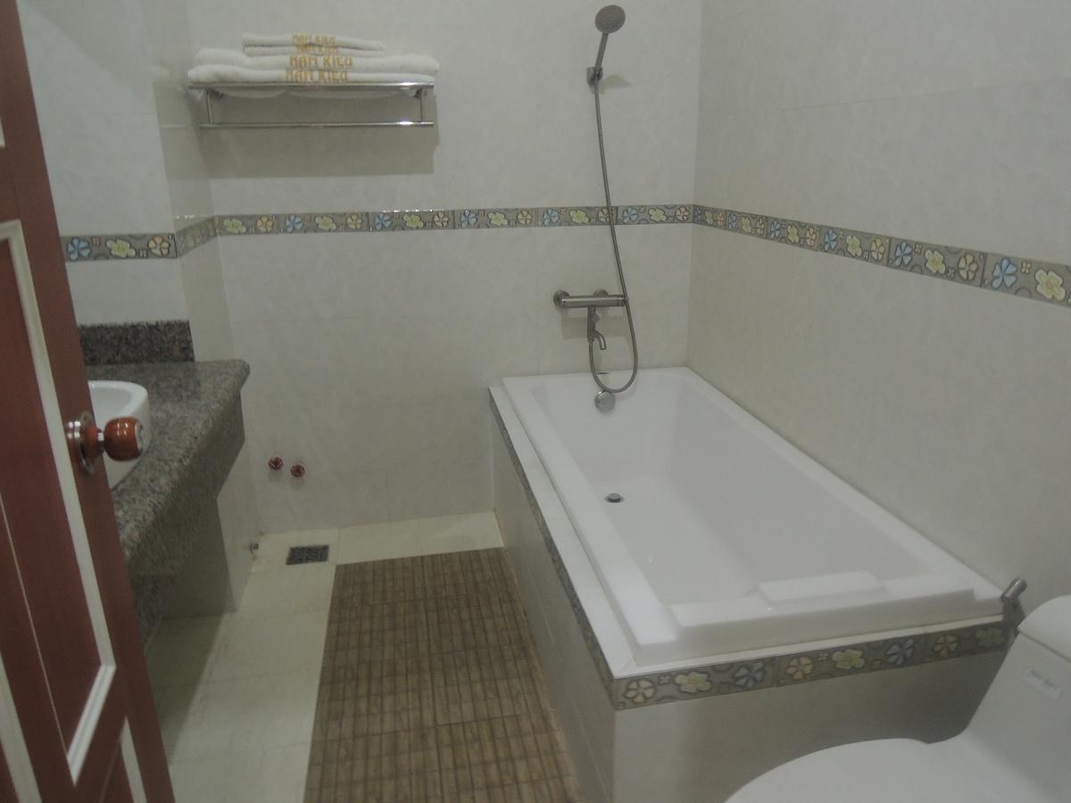 Nam Kieu Hotel Ca Mau Екстер'єр фото